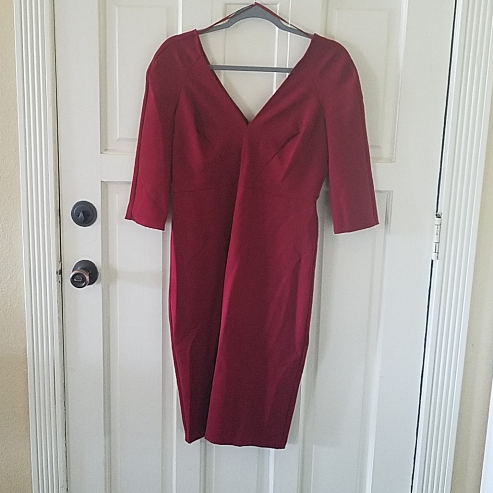 V cut dress